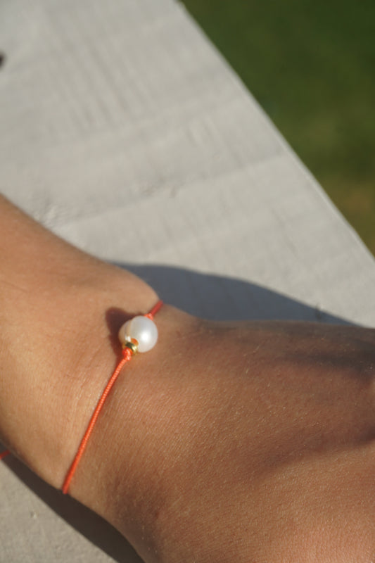 Pearl Friendship Bracelet